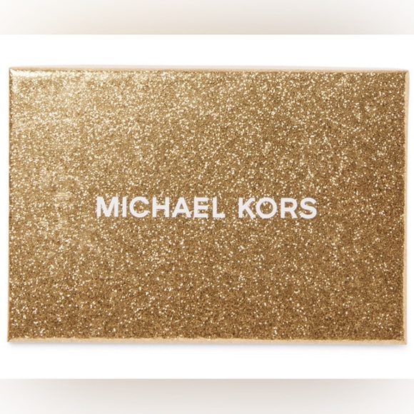 Michael Kors Logo Embellished Jet Set Soft Pink Small Coin Purse in Gift Box NIB - Picture 2 of 8